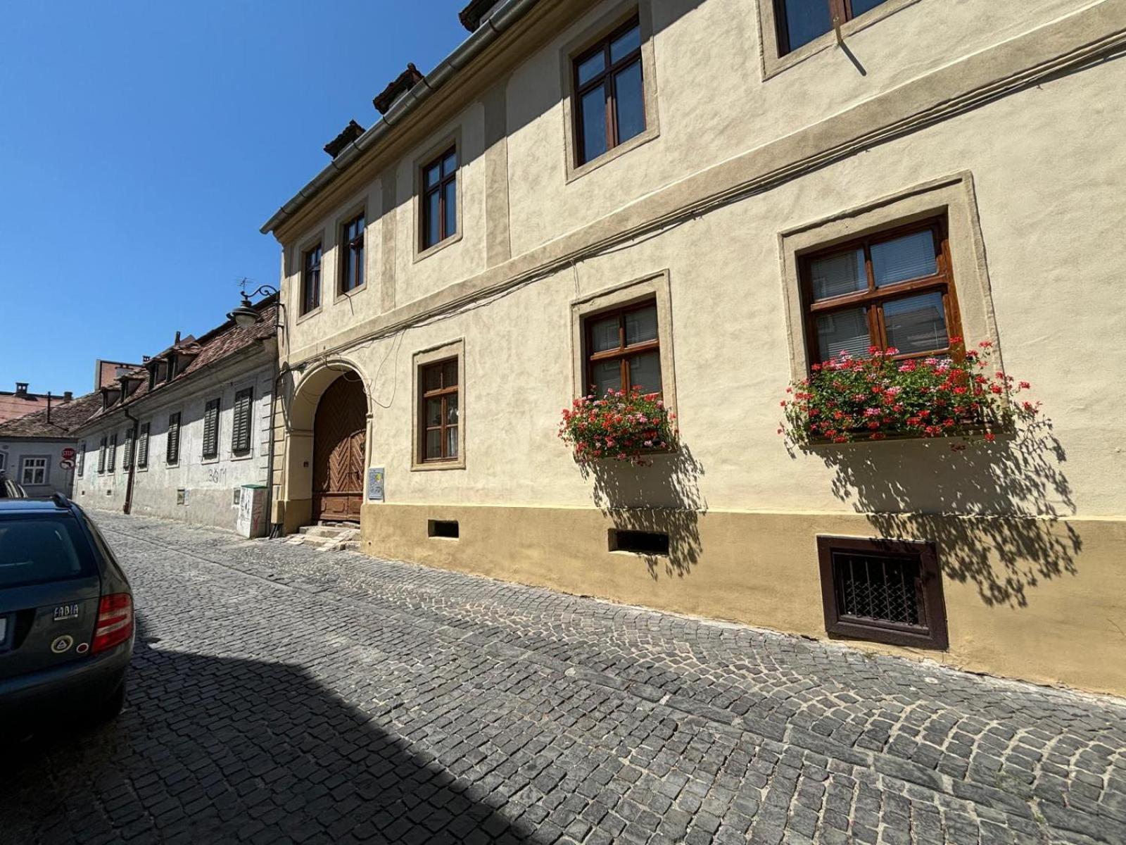 Lucasi Apartament Sibiu Exterior foto